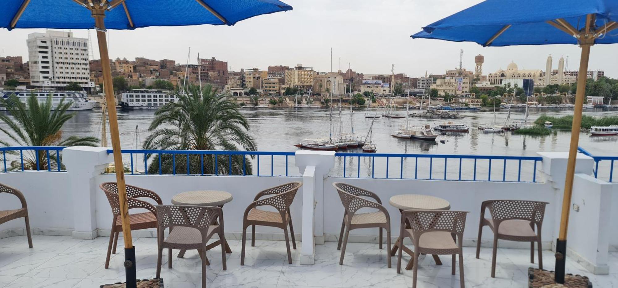ホテル La Terrace アスワン エクステリア 写真